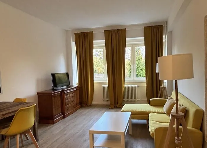 Bola Günstig Für 2 Personen Mit Küche Apartamento *